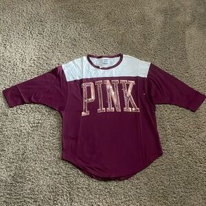 NWTs Ladies “PINK” sequin accent top. Maroon with cream upper part. Sz XS